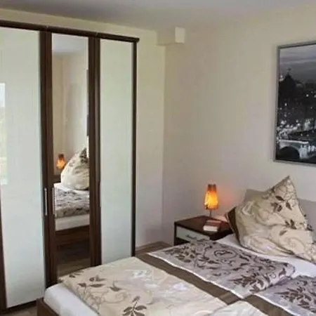 Apartment Ferienappartement Im Erdgeschoss Der Royal